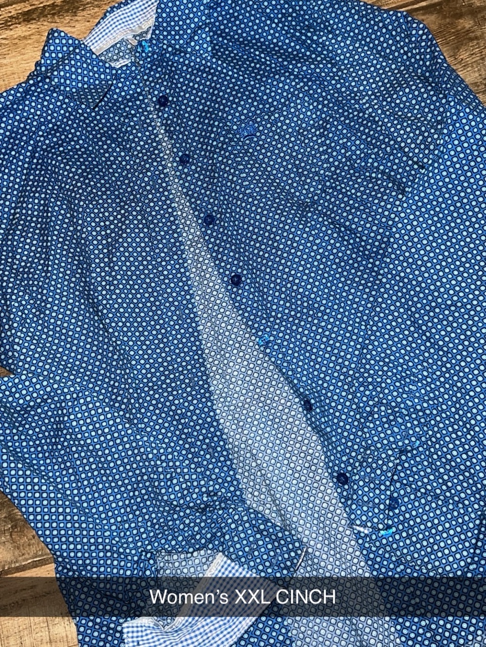 Cinch Women's Blue Geo Print Button-Down Shirt